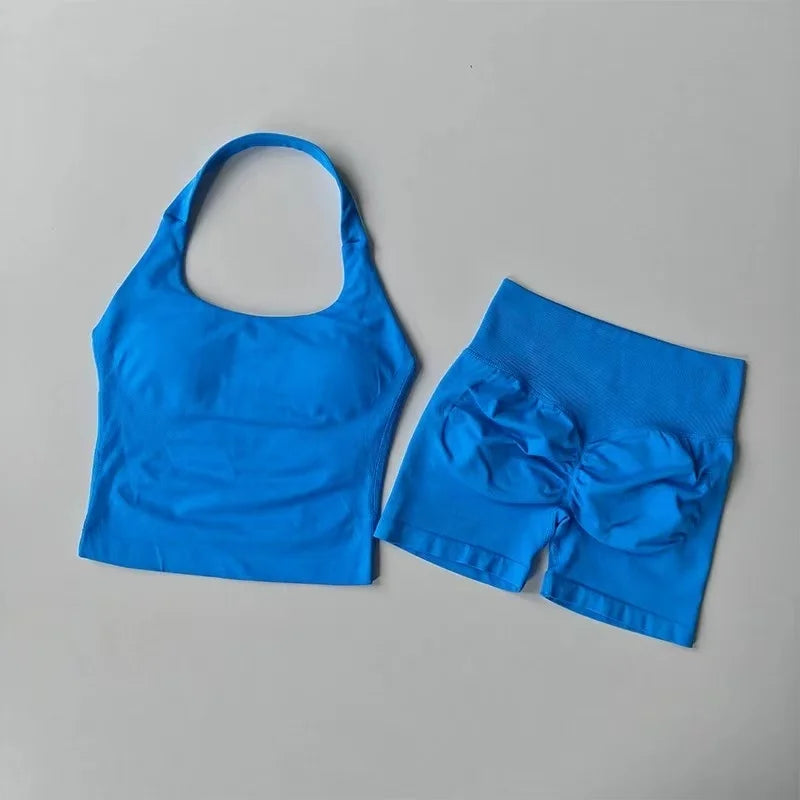 Women‘s Seamless Yoga Set 2 Piece Halter Backless Sports Bra High Waist Scrunch Butt Shorts Workout Gym Clothes Activewear