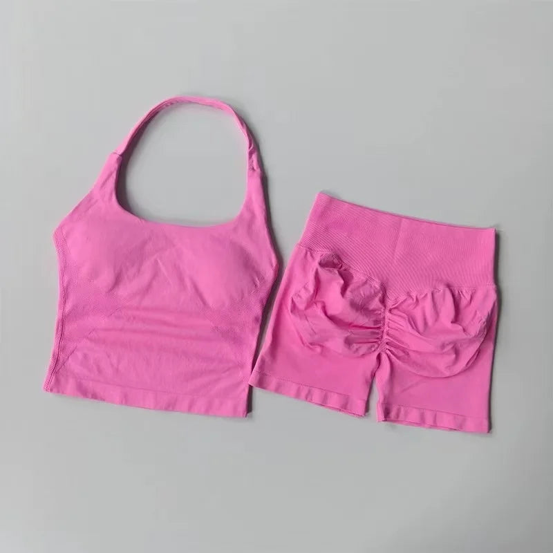 Women‘s Seamless Yoga Set 2 Piece Halter Backless Sports Bra High Waist Scrunch Butt Shorts Workout Gym Clothes Activewear