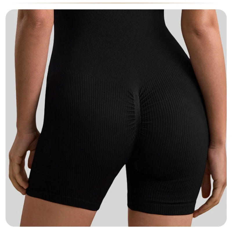DPSTGYM-Women's Low V-Neck Yoga Jumpsuit, One-Piece Sports Shorts Set, Open-Back Gym Tracksuit, Fitted Ribbed Workout Set.