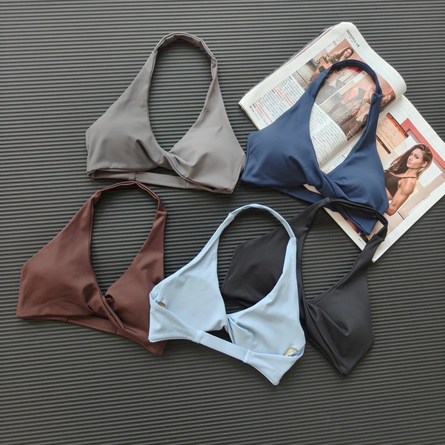 Halter Twist Yoga Bra Women V-Neck Open Back Wireless Padded Fitness Gym Pilates Top