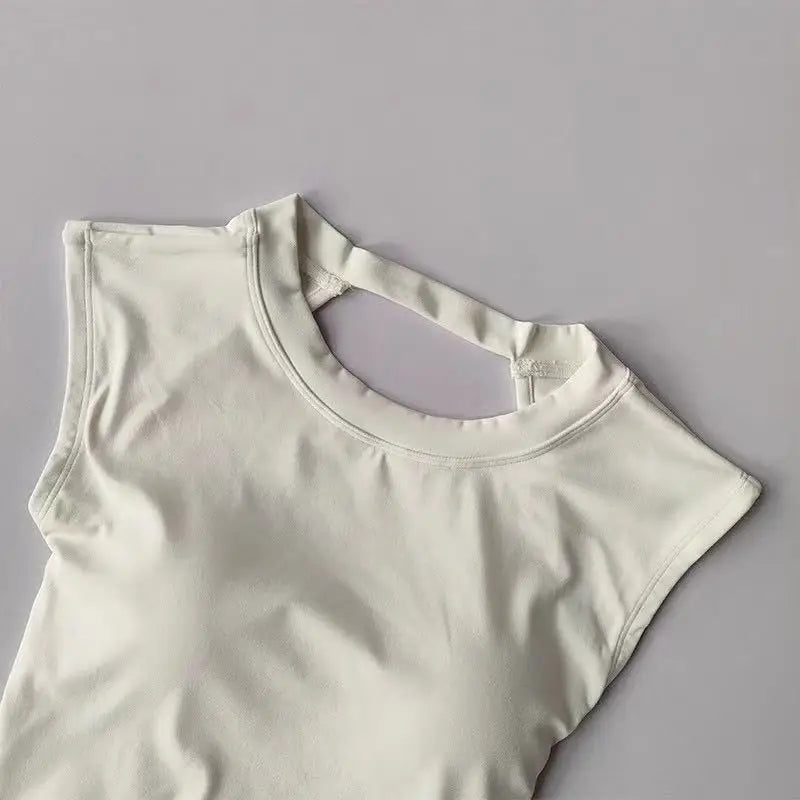 Women's Sexy Backless Cropped Yoga Tank Top with Fixed Pads - Quick Dry, Moisture Wicking, Slim Fit Workout T-Shirt for Gym Fitn